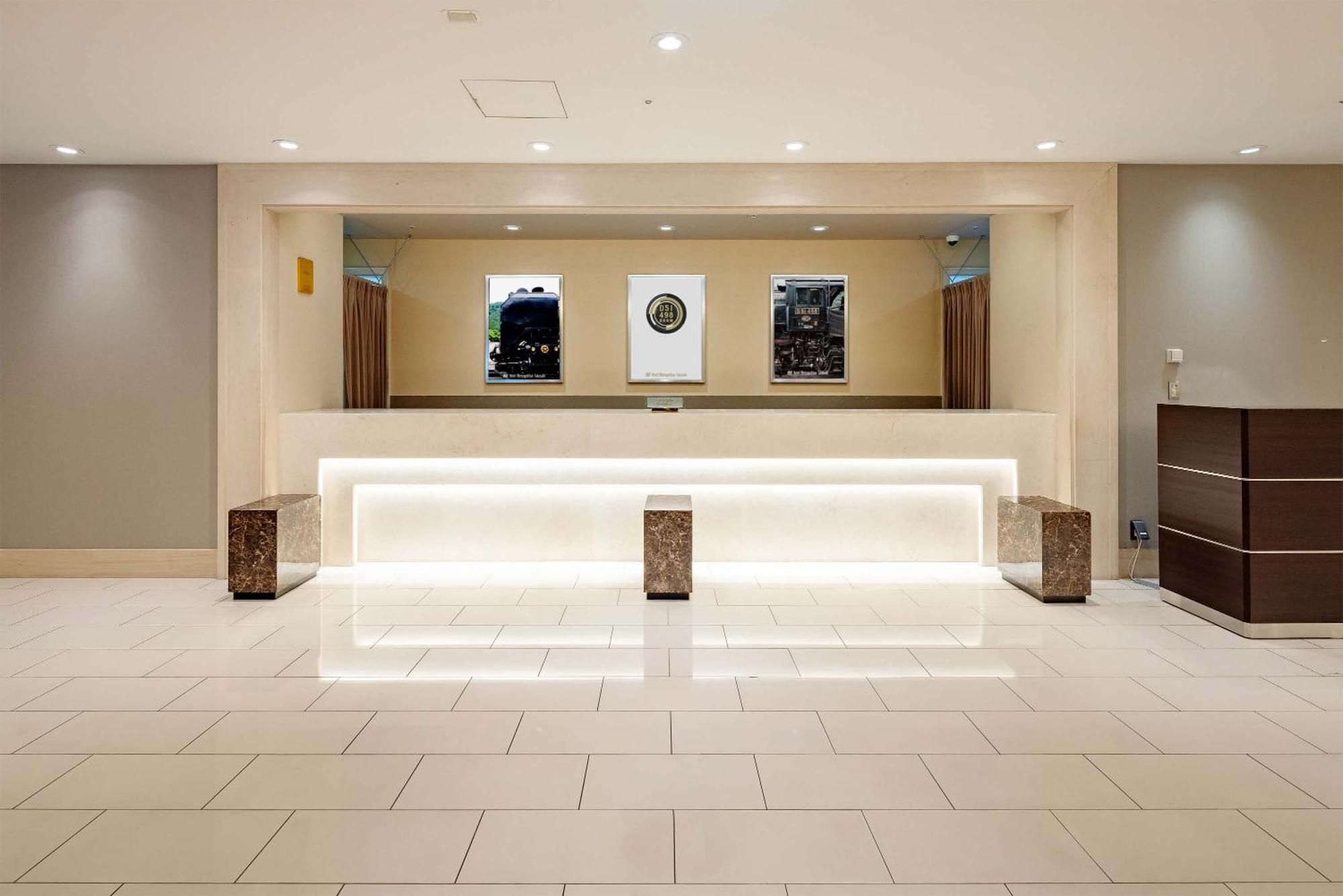 Hotel Metropolitan Takasaki Buitenkant foto
