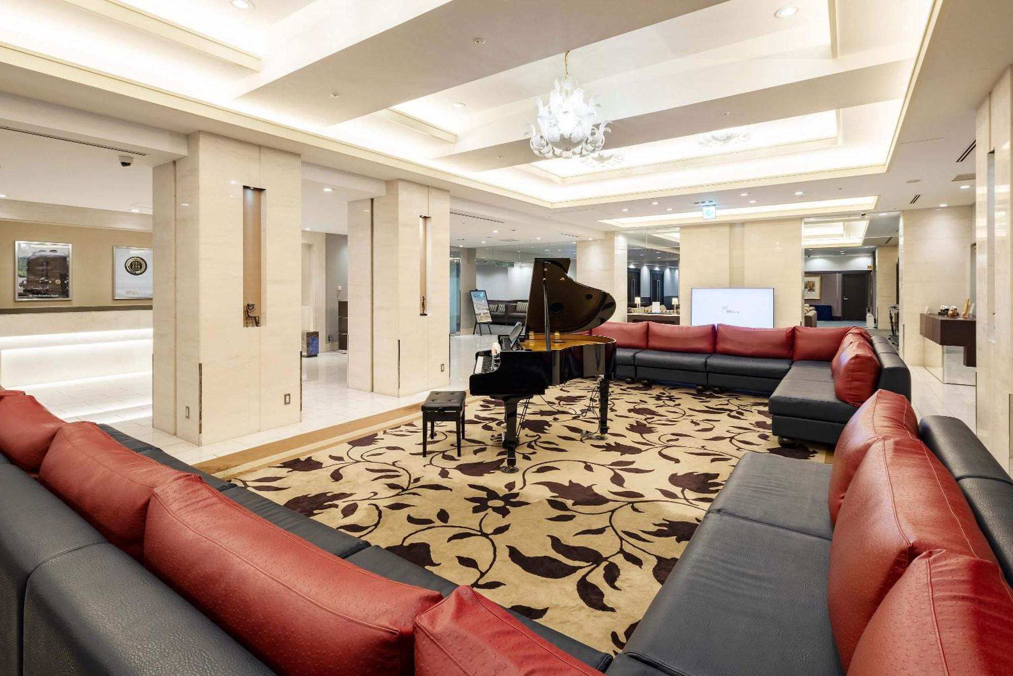Hotel Metropolitan Takasaki Buitenkant foto
