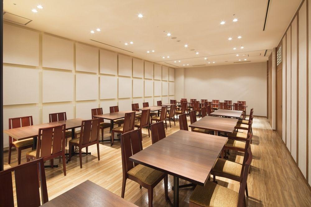 Hotel Metropolitan Takasaki Buitenkant foto